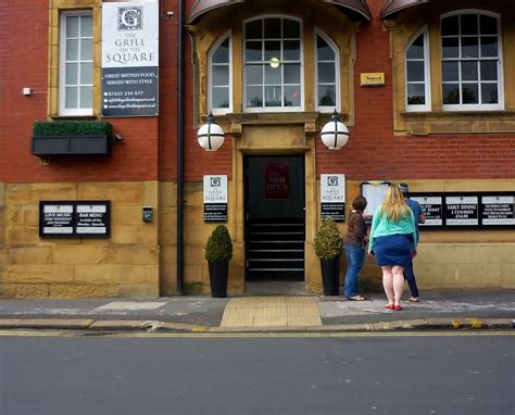 fast gay casual encounters warrington